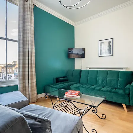 Apartment The Shambles -