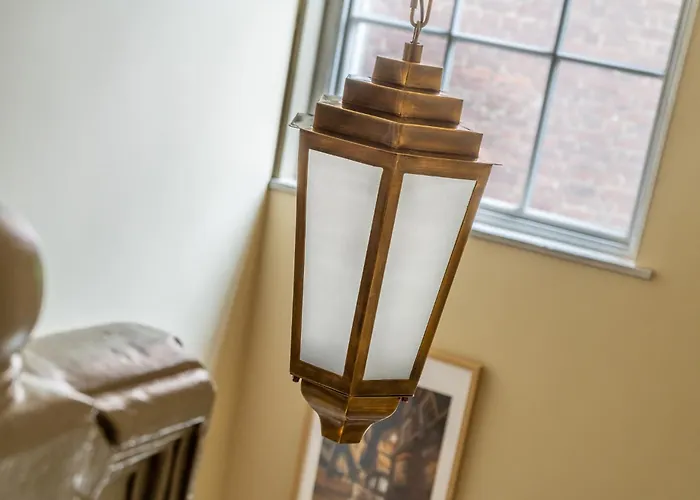 The Shambles - Merchants Rest *