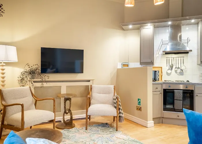 The Shambles - Merchants Rest